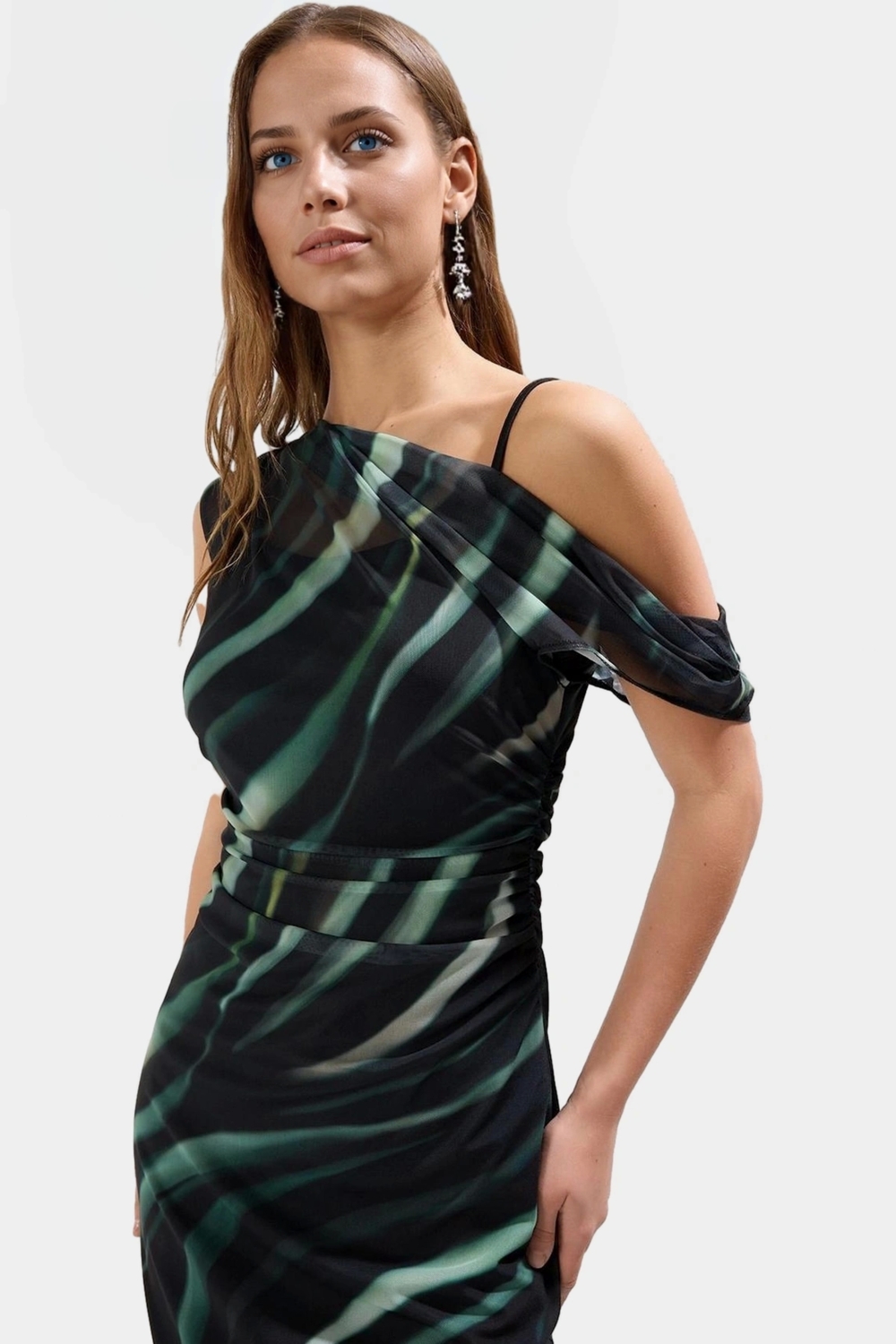 Bodycon Midi Tül Elbise Şık Asimetrik Yaka ve Çiçek Desen Uzun Ömürlü Özenle Seçilmiş