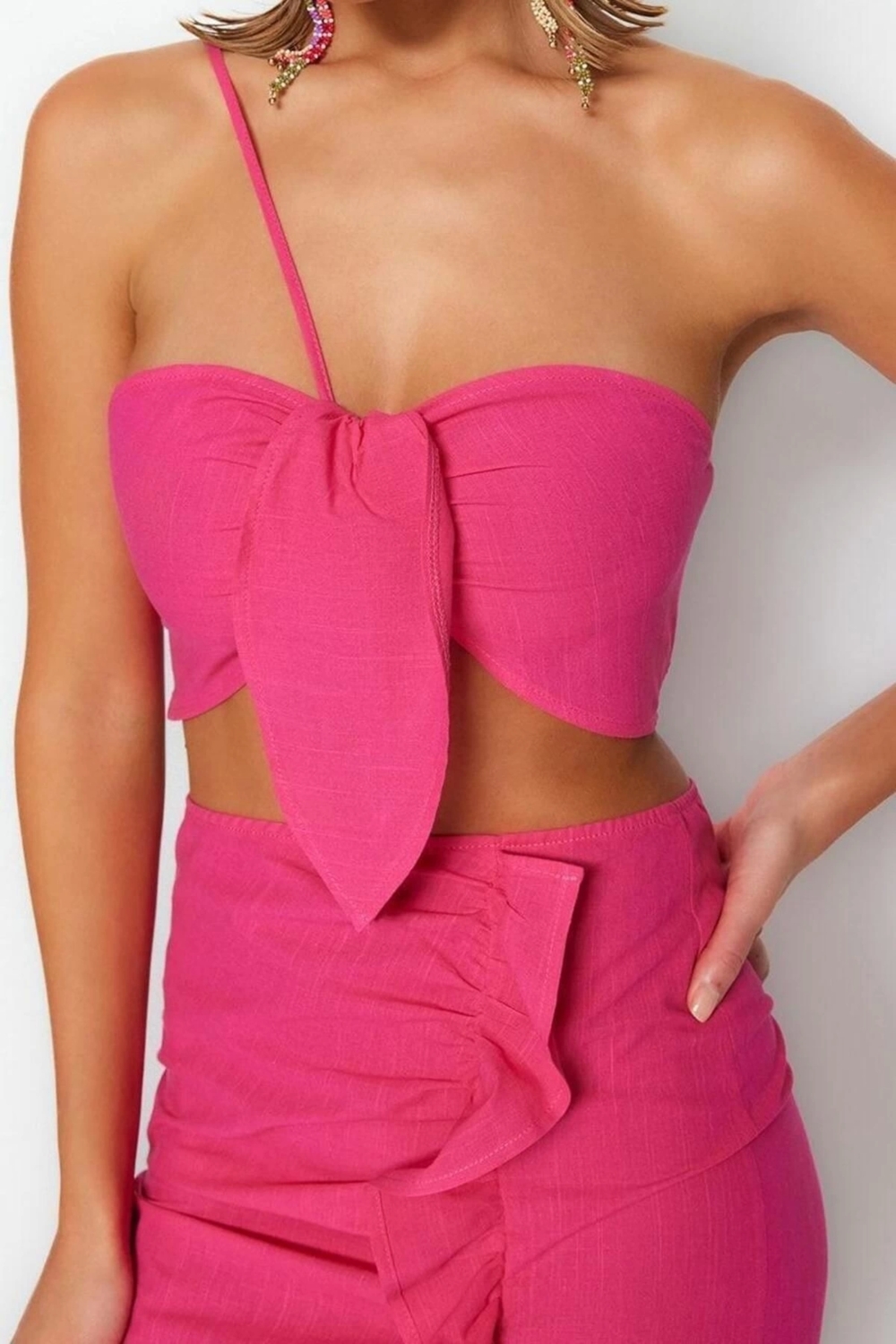 Moda Dokuma Asimetrik Yaka Tek Kol Plaj Pembe Dokuma Büzgülü Tek Omuz %100 Pamuklu Bluz Etek Takım