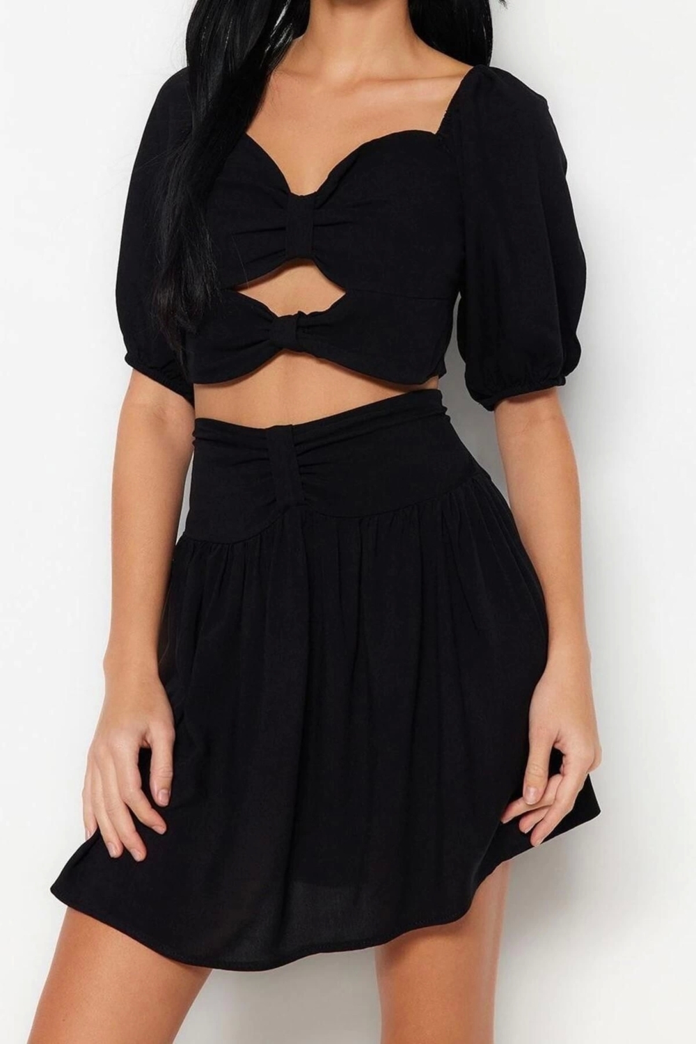 Moda Dokuma Düz V Yaka Balon Kol Plaj Yeşil Dokuma Cut Out Pencere Bluz Etek Takım