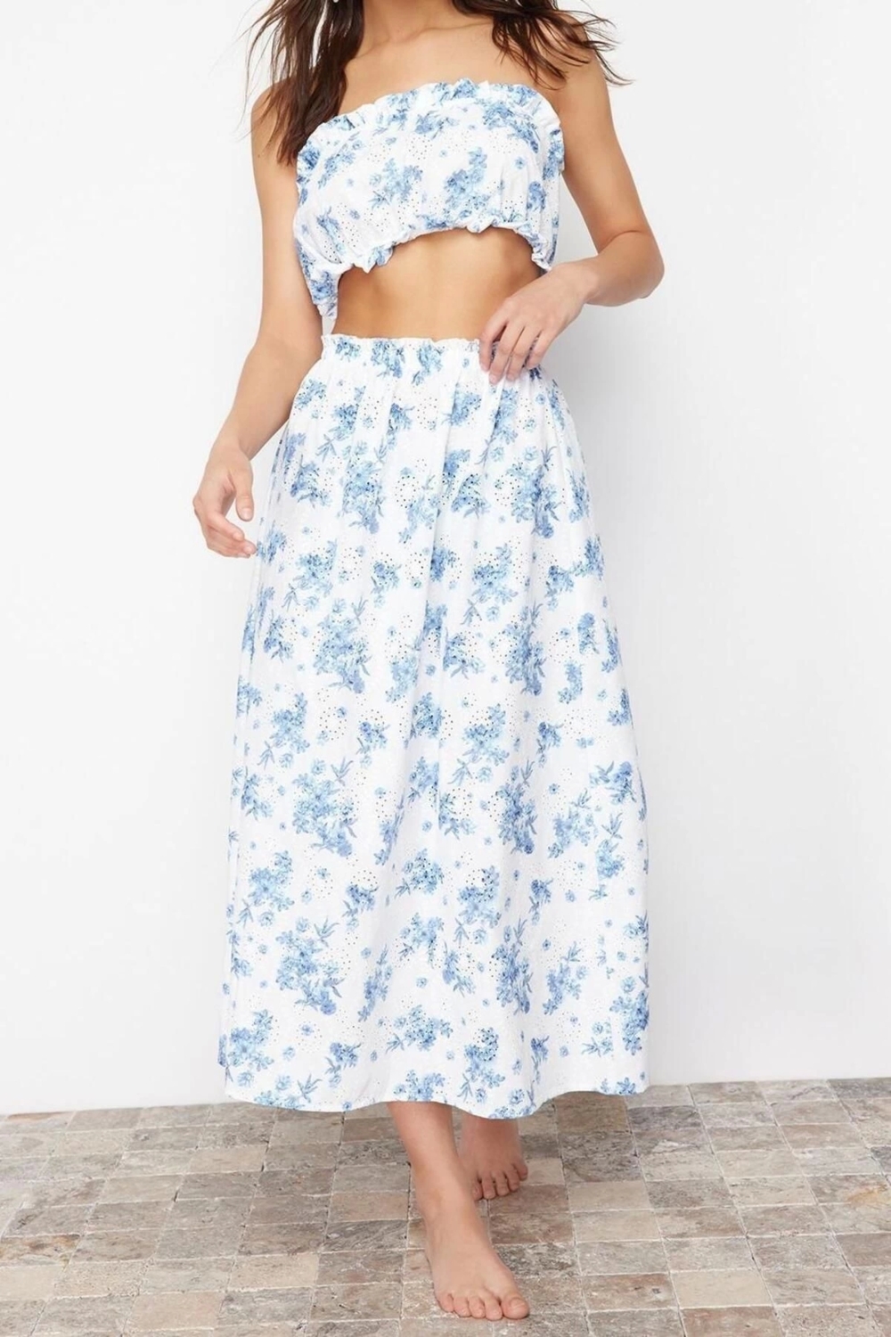 Moda Dokuma Çiçekli Bisiklet Yaka Plaj Midi Dokuma Fırfırlı Brodeli %100 Pamuklu Bluz Etek Takım