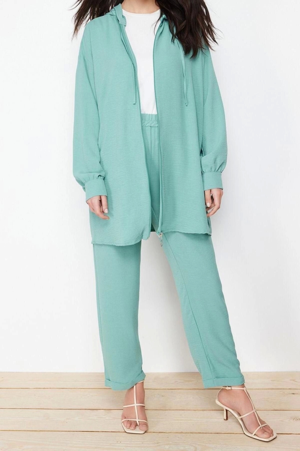 Moda Dokuma Düz Kapüşonlu Düşük Kol Casual Günlük Mint Fırfır Detaylı Aerobin Dokuma Alt Üst Takım