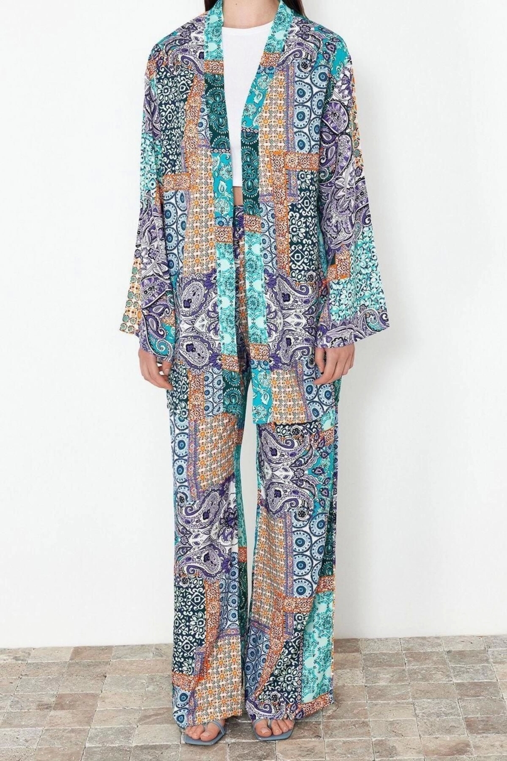 Moda Şal Desen V Yaka Günlük Şal Desen Kimono ve Wide Leg Geniş Paça Viskon Dokuma Alt Üst Takım