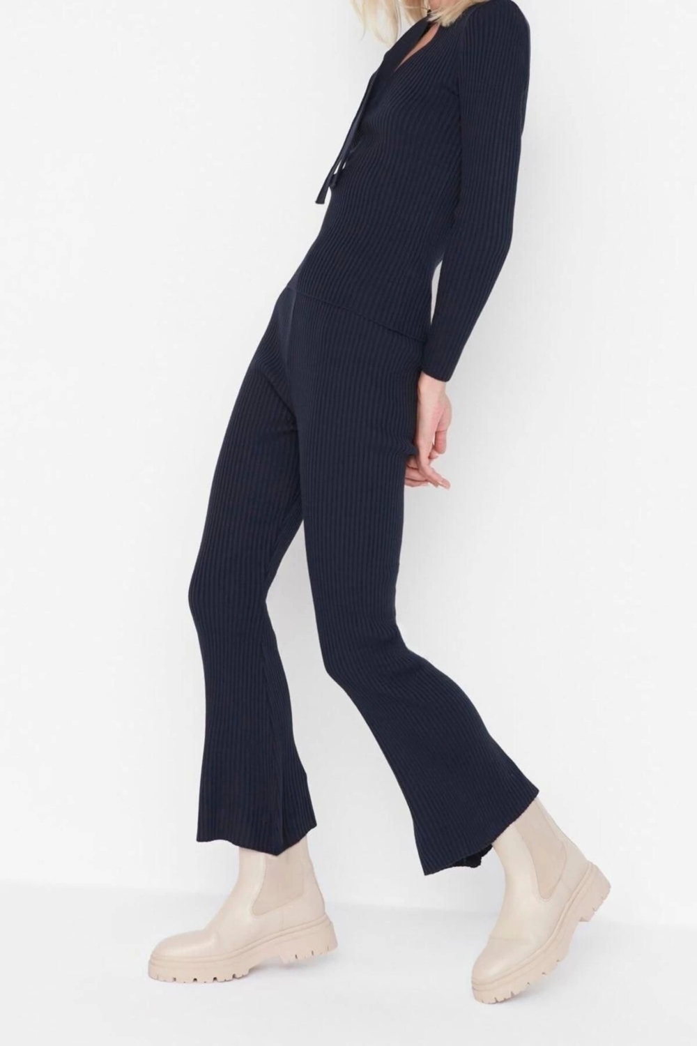 Moda Triko Düz Bisiklet Yaka Casual Günlük Yaka Detaylı Triko Alt-Üst Takım