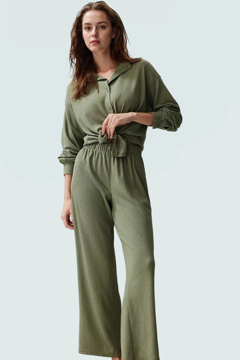 Şık Polyester Gömlek Pantolon Takım Rahat ve Nefes Alabilir Dokuma Kumaş Özenle Seçilmiş