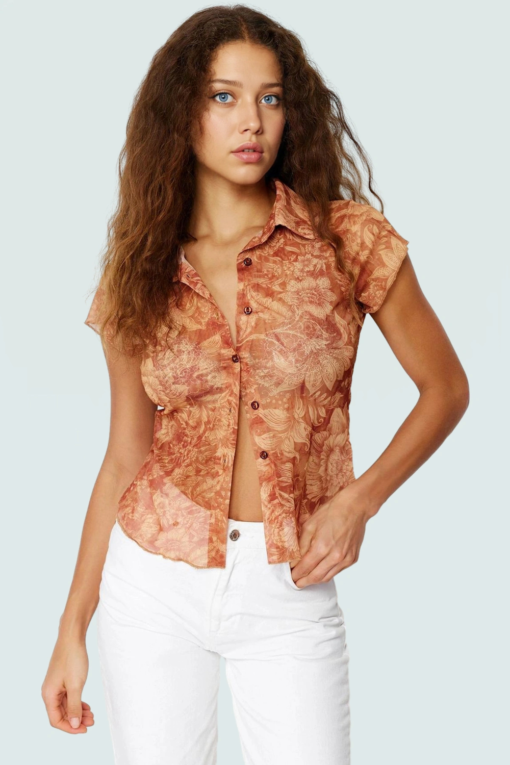 Çok Çiçek Desenli Polyester Örme Bluz Vücuda Oturan Kısa Kollu Gömlek Yaka Tül