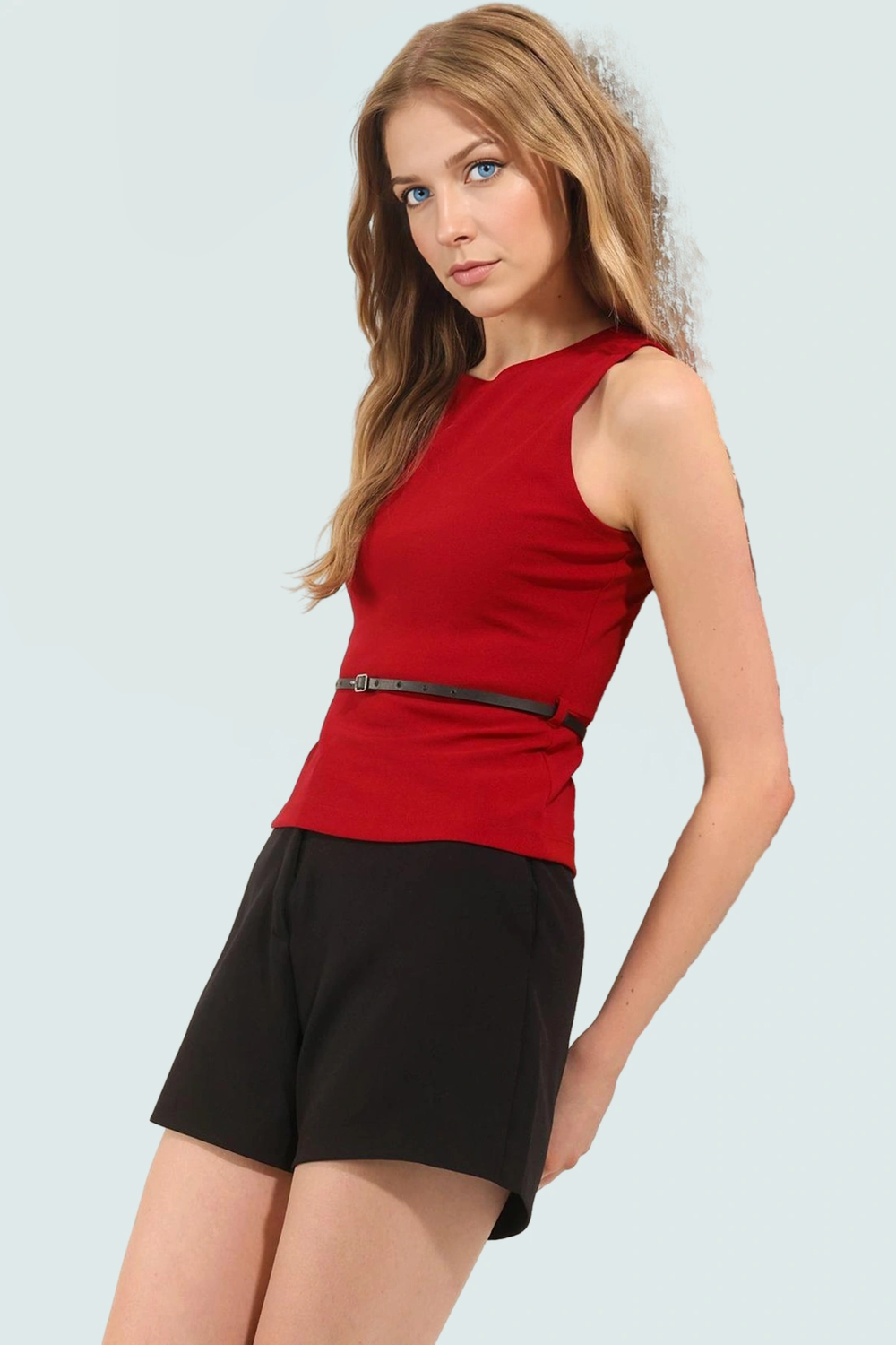 Yazlık Kolsuz Fitted Bluz Scuba Krep Kumaştan Rahat Modern Stil Profesyonel Görünüm