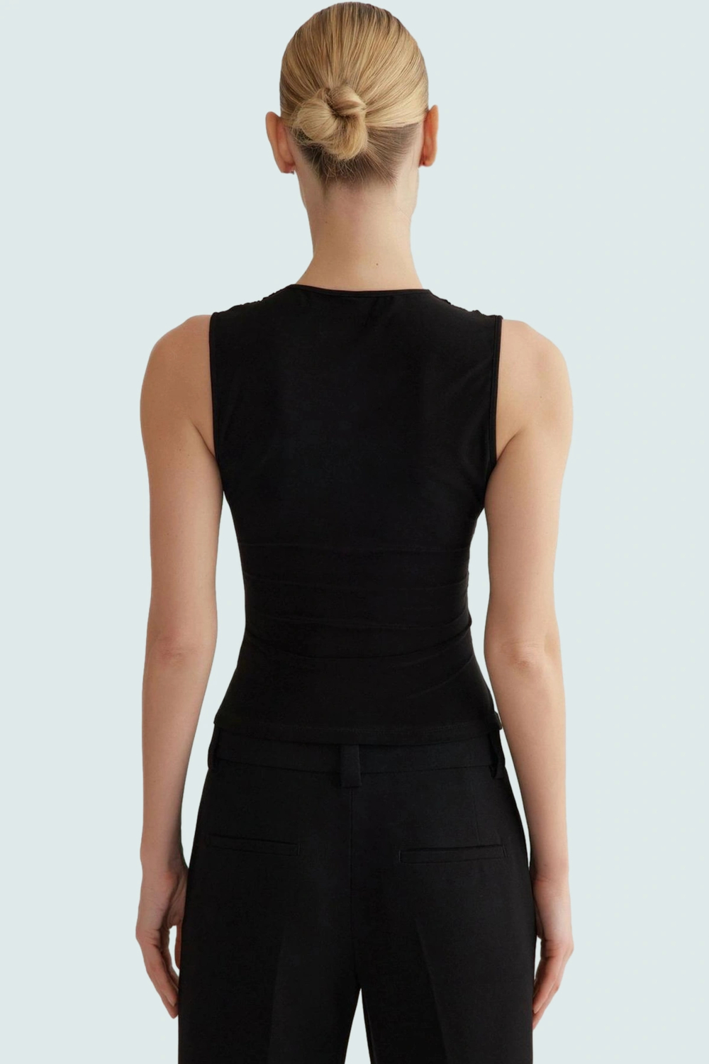 Yazlık Büstiyer Şık Rahat Polyester Elastan Kumaş Uzun Ömürlü Profesyonel Görünüm