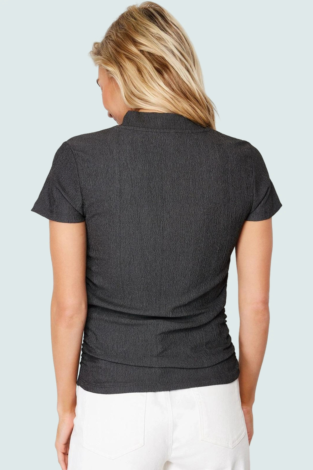 Polyester Karışımlı Bluz Crop Boy Fitted Kalıp Kısa Kol Seçkin Malzeme Dayanıklı