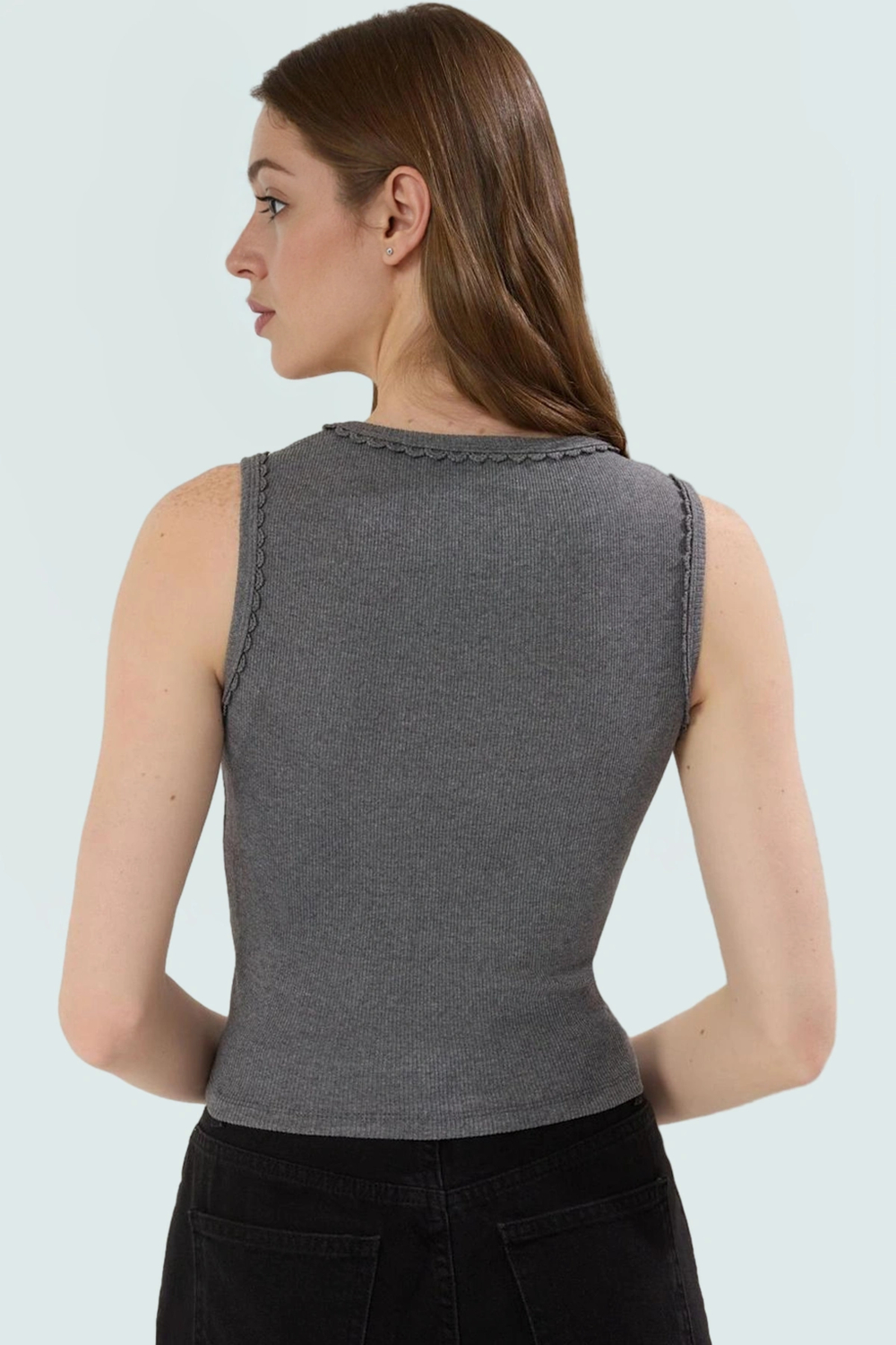 Yazlık Kolsuz Bluz Havuz Yaka Fitted Kalıp Rejenere Kaşkorse Kumaş Trend Tasarım