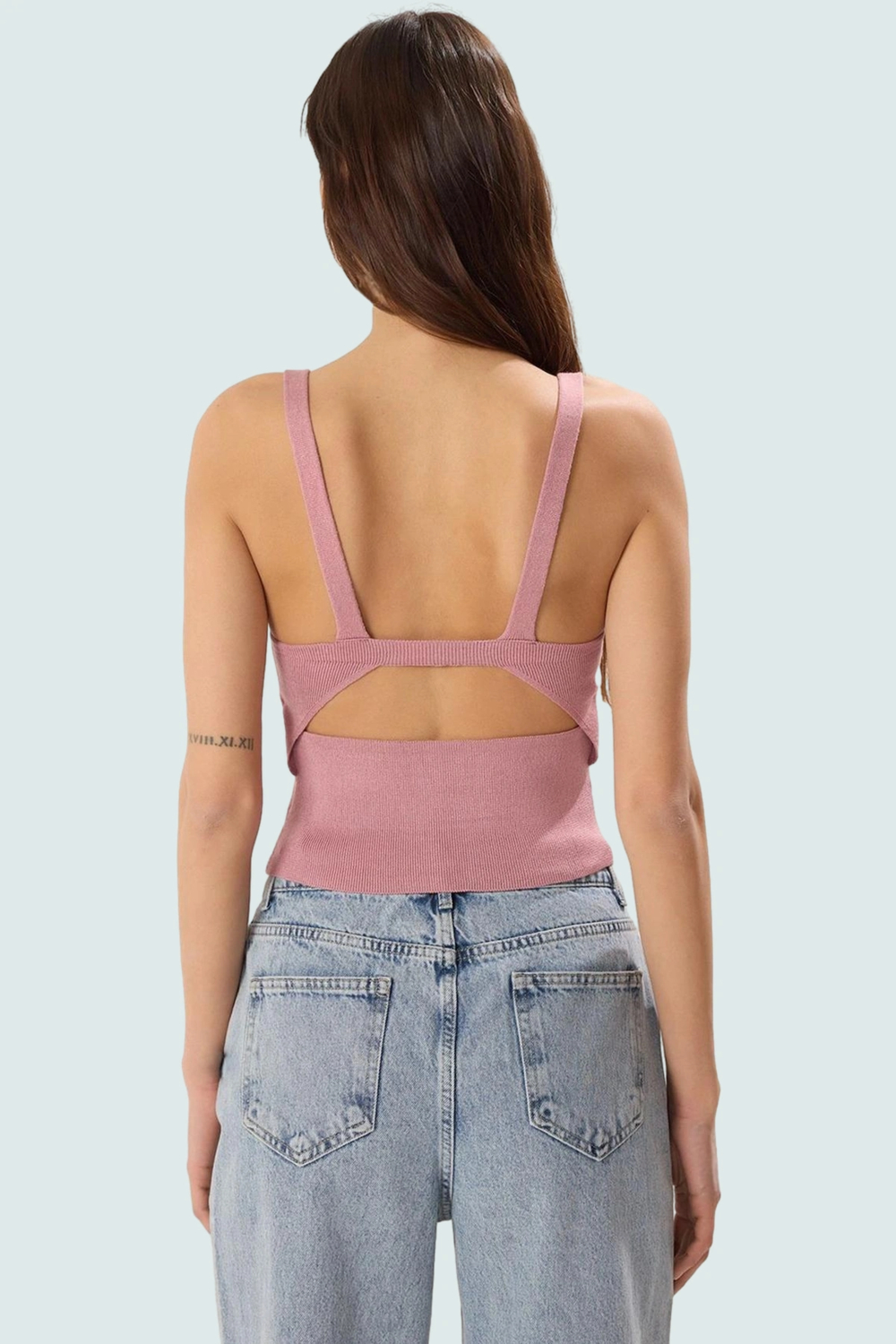 Yazlık Kolsuz Triko Bluz V Yaka Fitted Kalıp Premium Kalite Seçkin Malzeme Rahat Kullanım