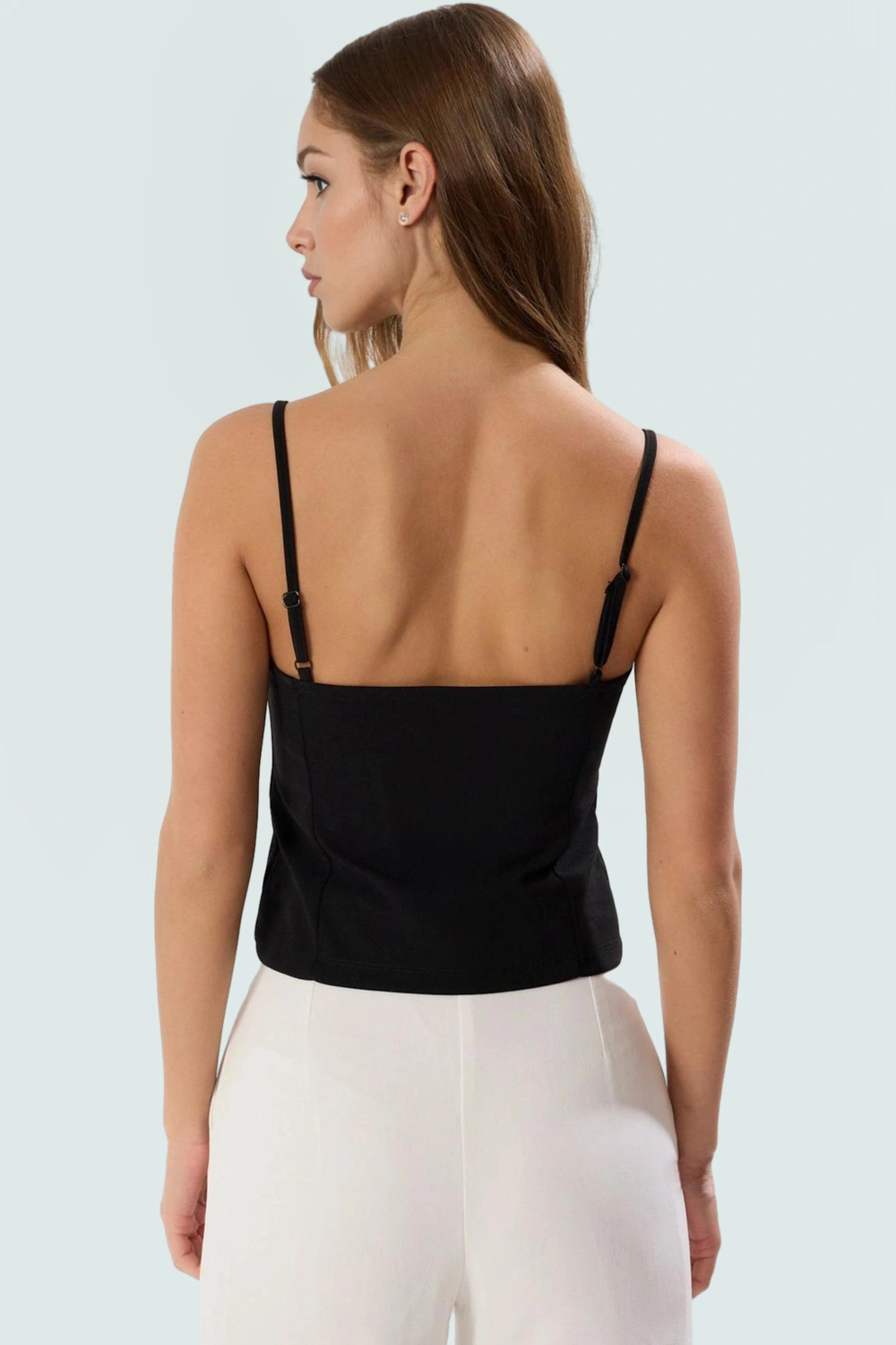 Yazlık Dantelli Fitted Bluz %98 Polyester Rahat ve Şık Günlük Kullanım İçin Özel Tasarım