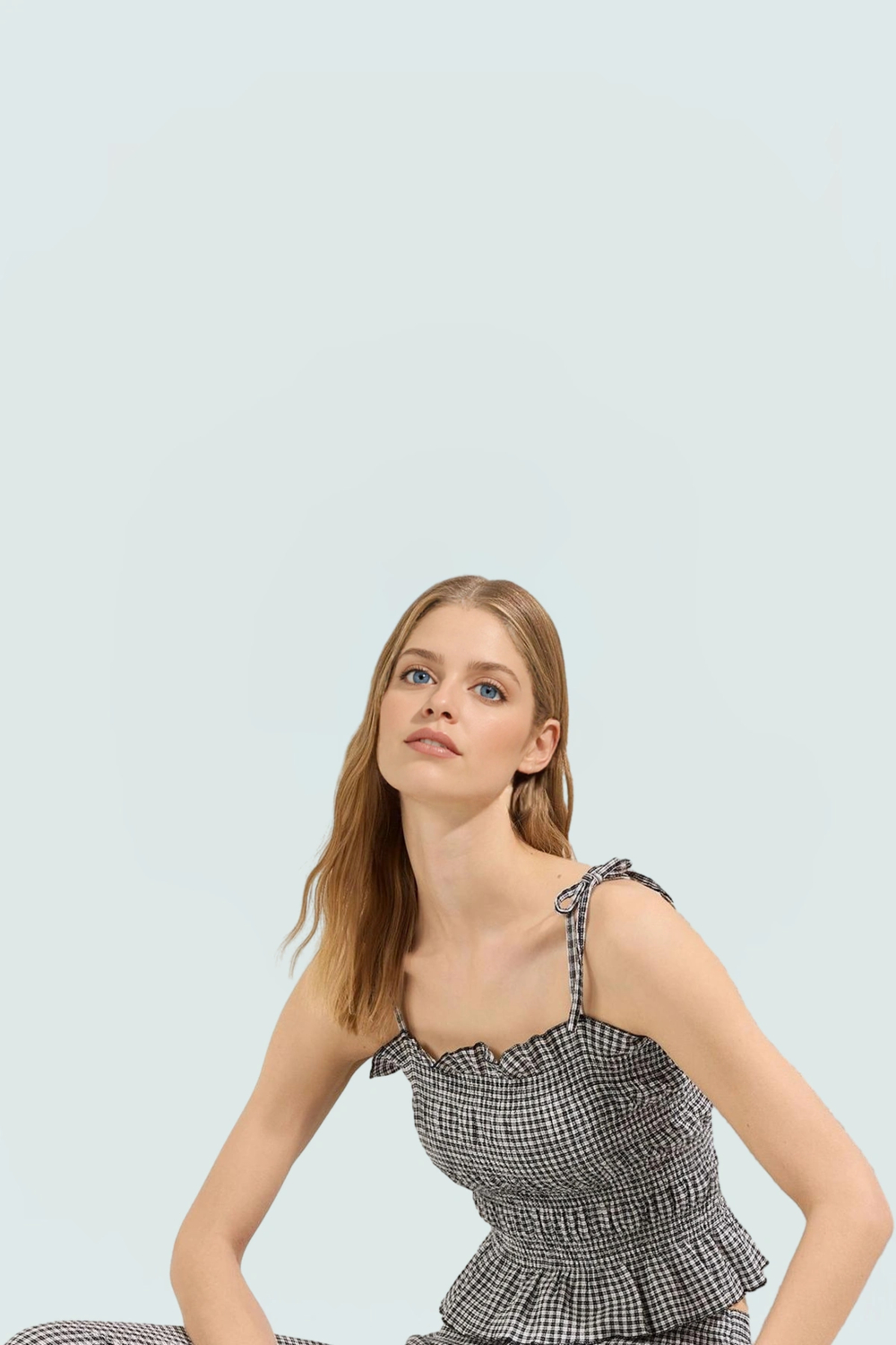 Kareli Fitted Crop Bluz Jakar Örme İnce Askılı Yazlık Profesyonel Görünüm Mükemmel Uyum