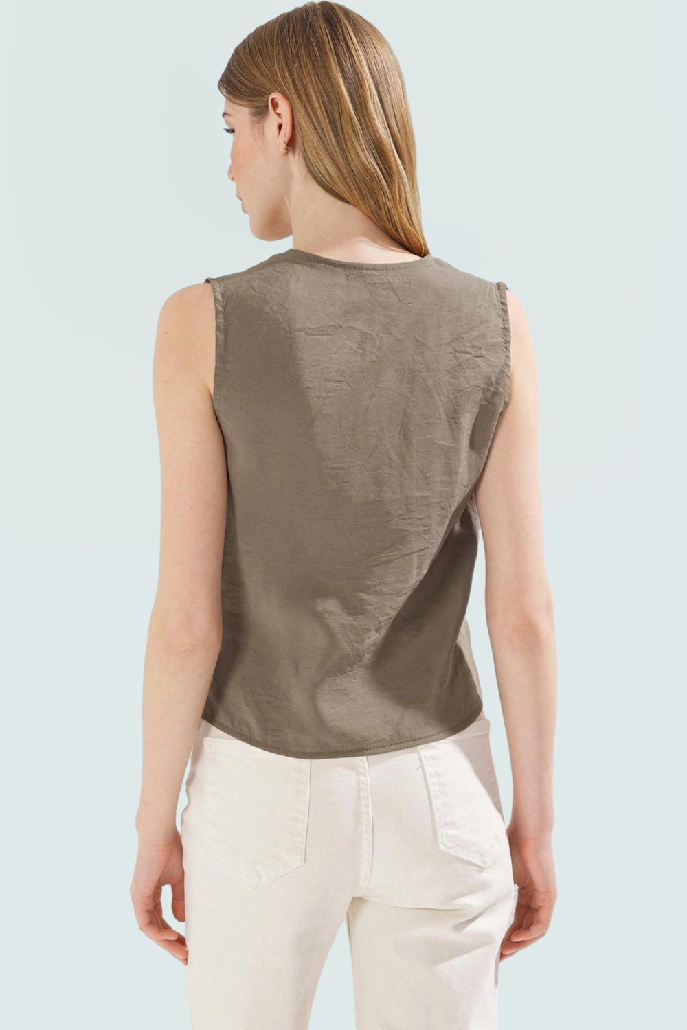 Omuz Büzgülü Kolsuz Bluz Viskoz Kumaştan İş ve Günlük Modern Stil Premium Kalite Rahat Şık