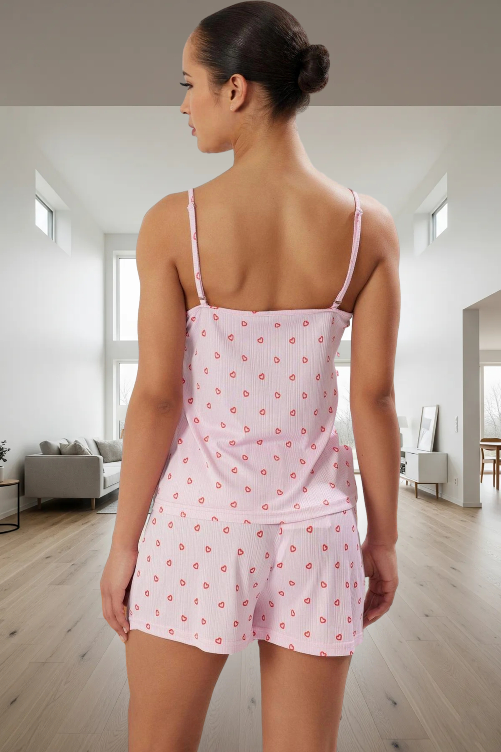 Rahat Örme Pijama Takımı Kalp Desenli İnce Askılı Boru Paça Şort Mükemmel Uyum Özel Tasarım