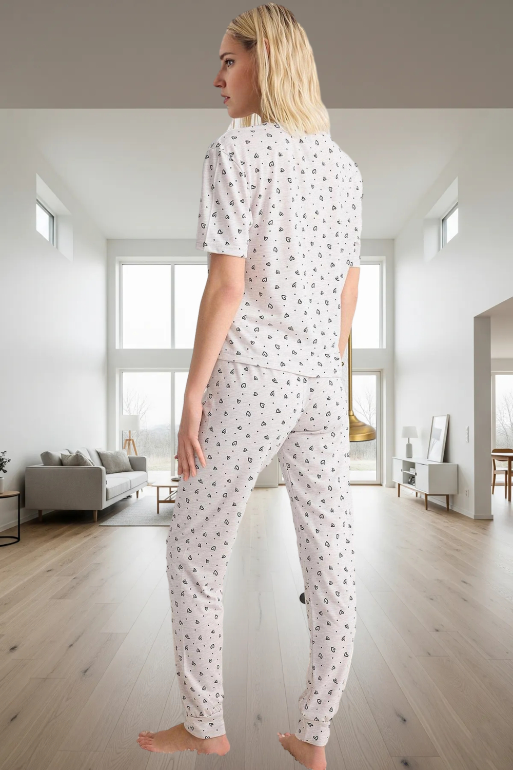Rahat Örme Pijama Takımı Kalp Desenli Yumuşak Polyester Pamuk Karışımı Modern Stil