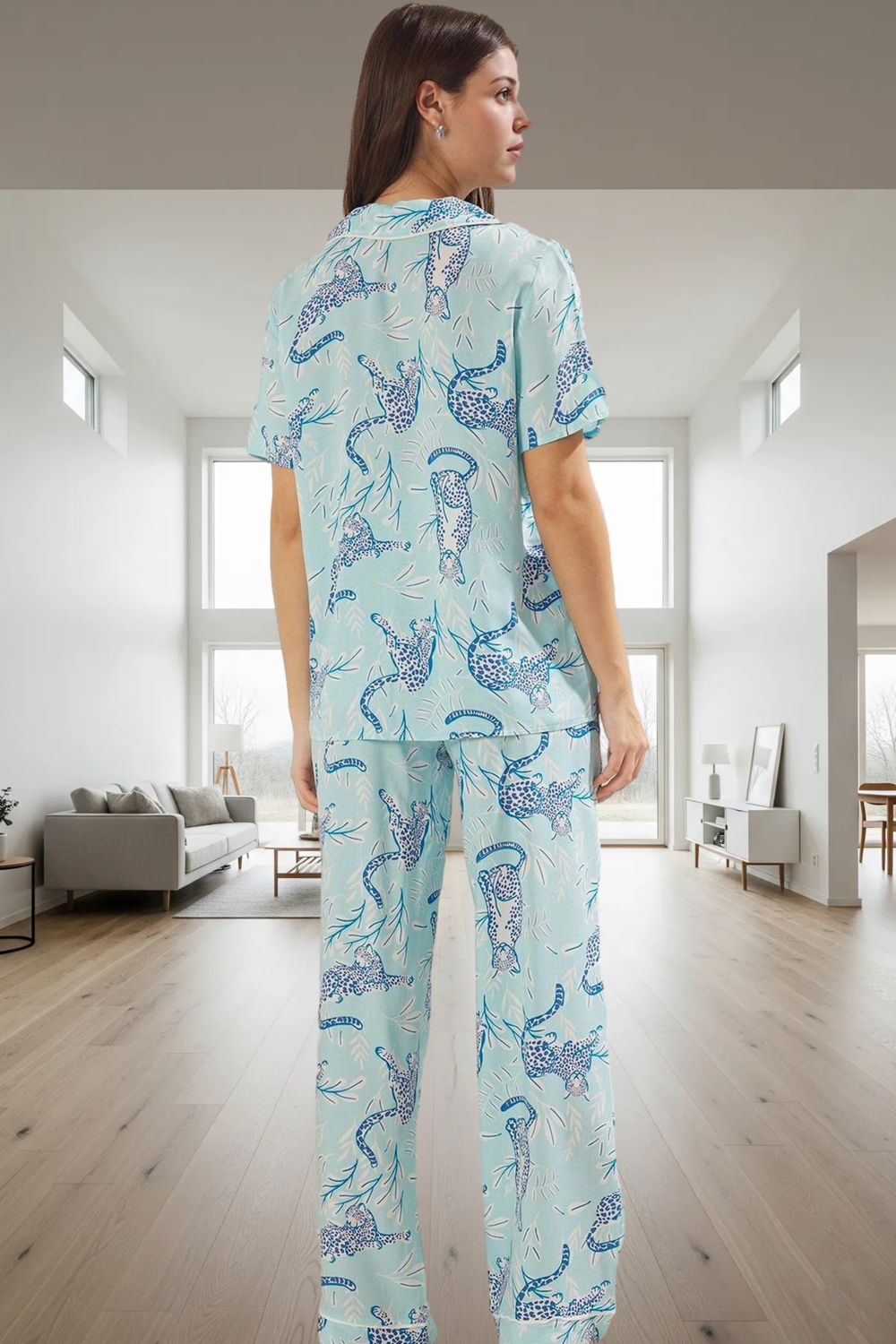 Kadın Leopar Desenli Gömlek Yaka Pijama Takımı Fonksiyonel Dayanıklı Kaliteli Konforlu Şık