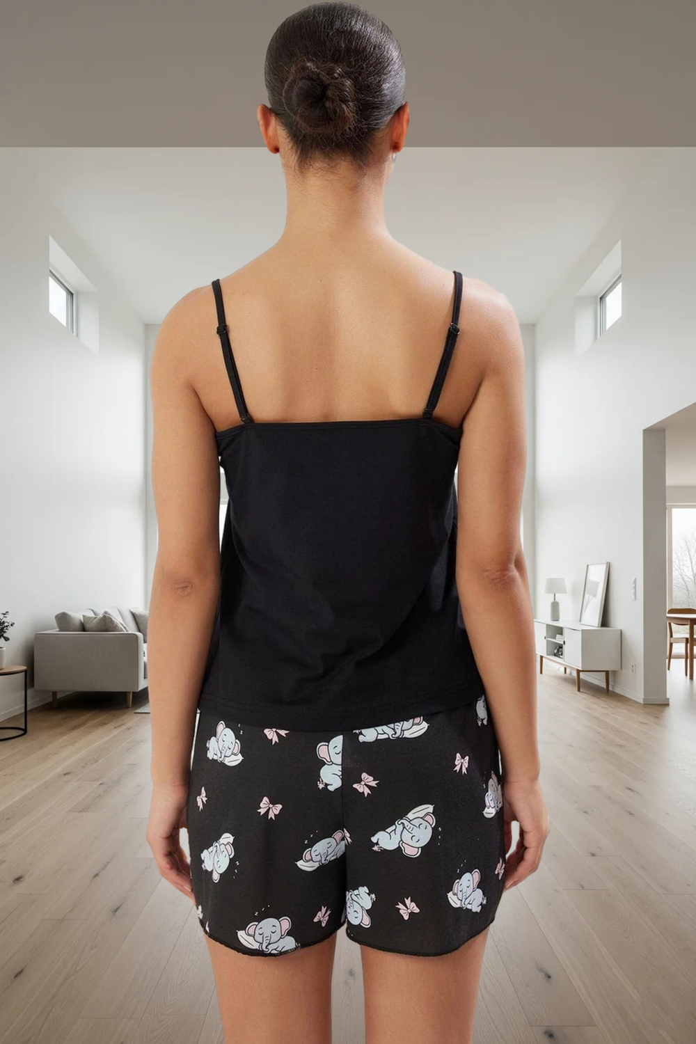 Fil Desenli Pamuklu Pijama Takımı Rahatlık ve Şıklık Bir Arada Uzun Ömürlü Kaliteli İşçilik