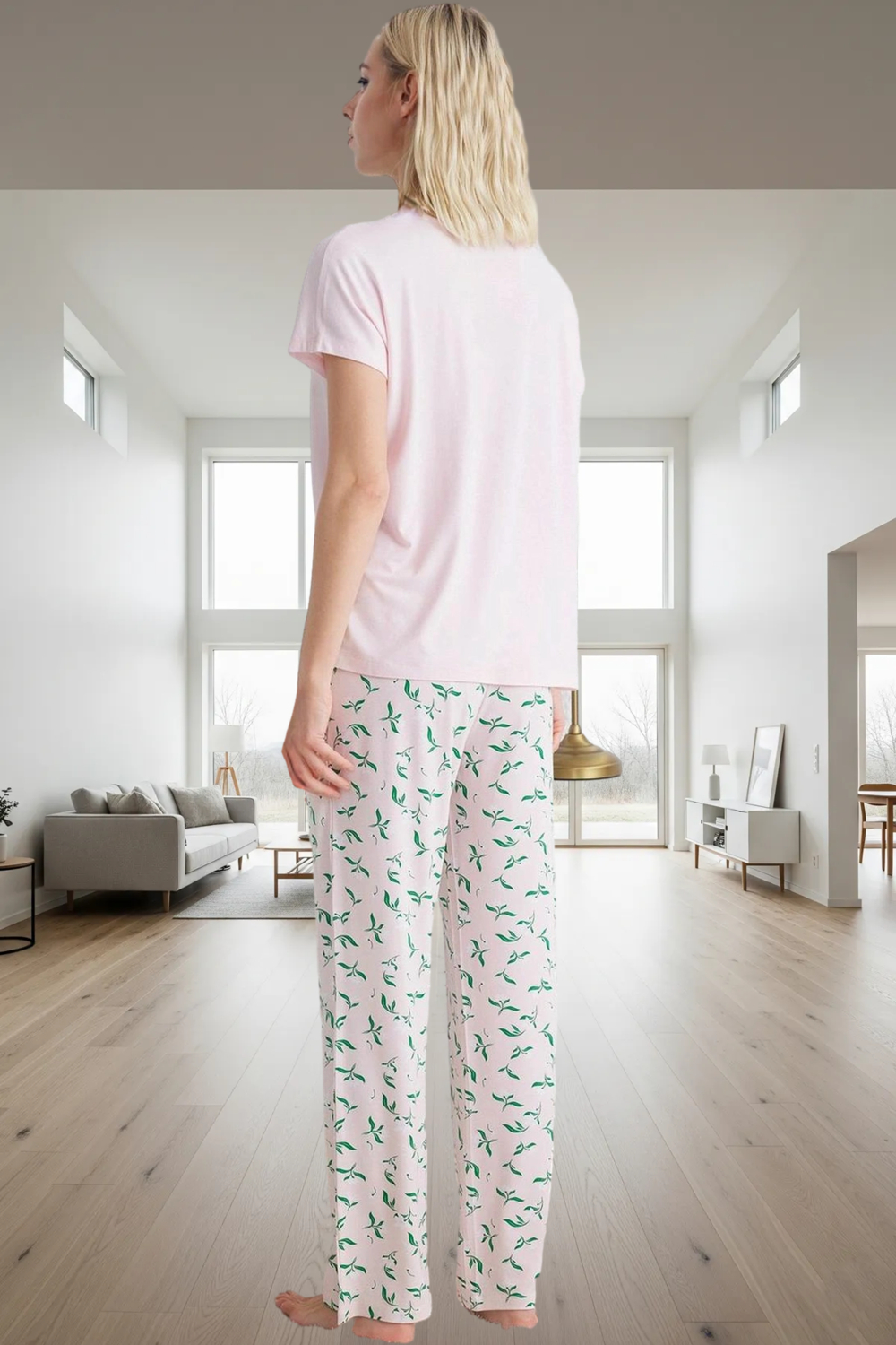Çiçekli Desenli Viskon Pijama Takımı Rahat ve Şık Seçkin Malzeme Kaliteli İşçilik Uzun Ömürlü
