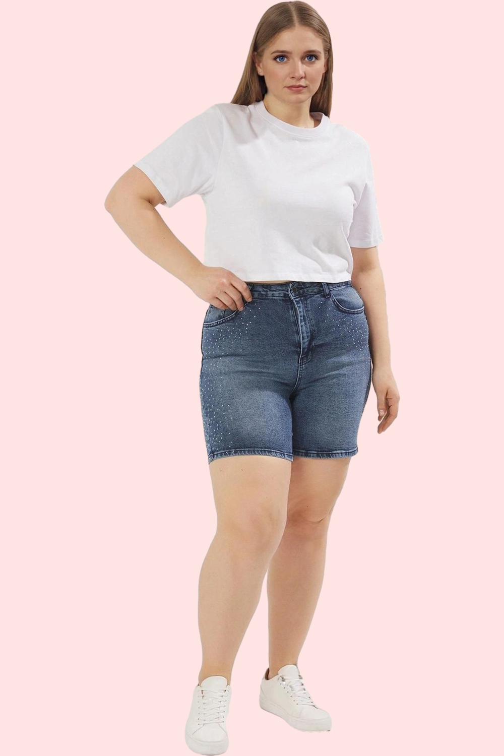 Kadın Büyük Beden Denim Şort Taş Detaylı Yüksek Bel Rahat Günlük Yaz Aylarının Vazgeçilmezi