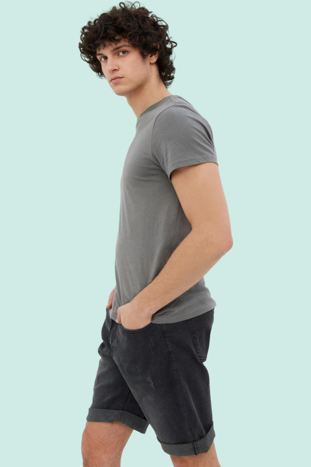 Erkek Günlük Kombinlere Uygun Denim Şort; Slim Fit Dar Paça Pamuk Yaz Aylarının Vazgeçilmezi