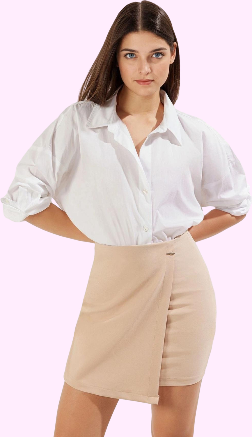 Kadın Sarong Siluetli Mini Etek Kemer Detayı ile Şık ve Rahat Günlük Kullanım Modern Tasarım