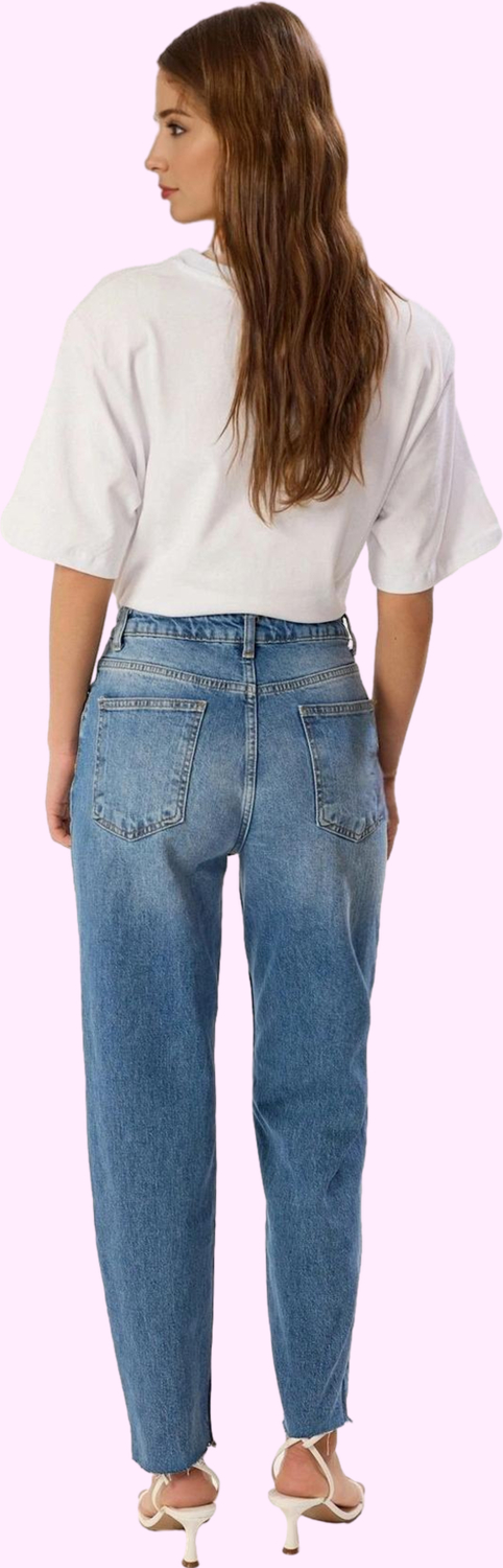 Kadın Denim Mom Jean Rahat Kalıp Uzun Boy Kesikli Paça Günlük Hafta Sonu Dayanıklı Malzeme