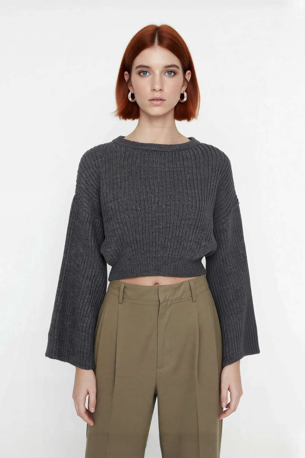 Kadın Gri %100 Akrilik Oversize Selanik Dokuma Bisiklet Yaka İspanyol Kol Crop Triko Kazak