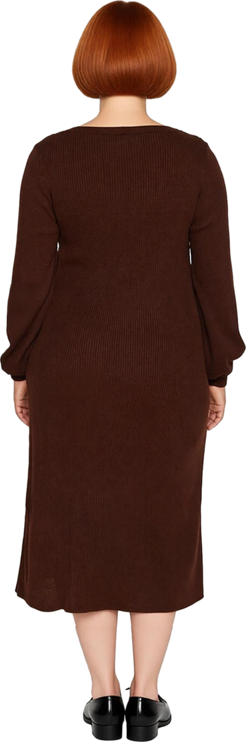 Kadın Bodycon Kesim Triko Elbise Uzun Kollu Kare Yaka Midi Boy Fitilli Düğme Detayıyla Kaliteli