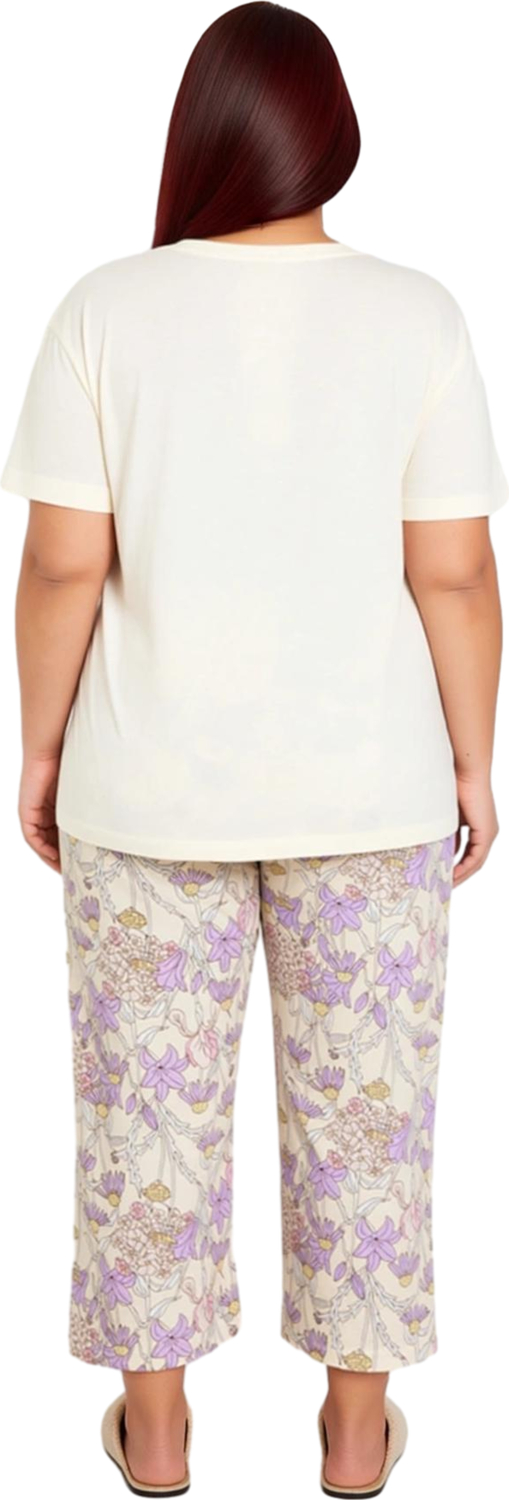 Kadın Çiçekli Kapri Pijama Takımı V Yaka Kısa Kollu Fonksiyonel Dayanıklı Kaliteli Estetik