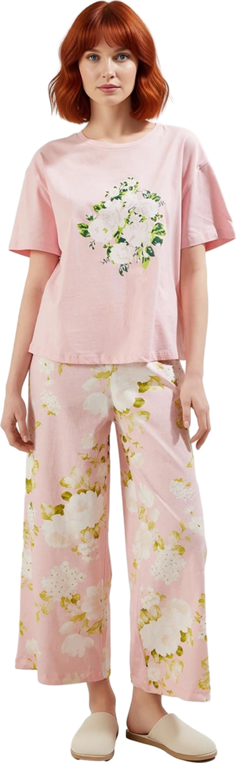 Kadın Çiçek Desenli Pamuklu Pijama Takımı Fonksiyonel Dayanıklı Kaliteli Konforlu Estetik Şık