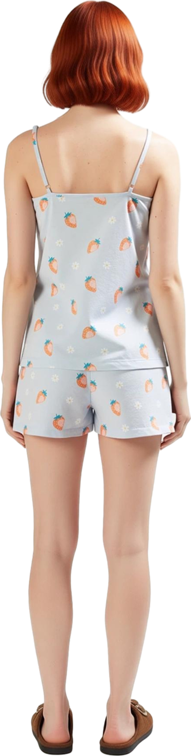 Kadın Çilek Baskılı İnce Askılı V Yaka Pijama Takımı Fonksiyonel Dayanıklı Kaliteli Modern
