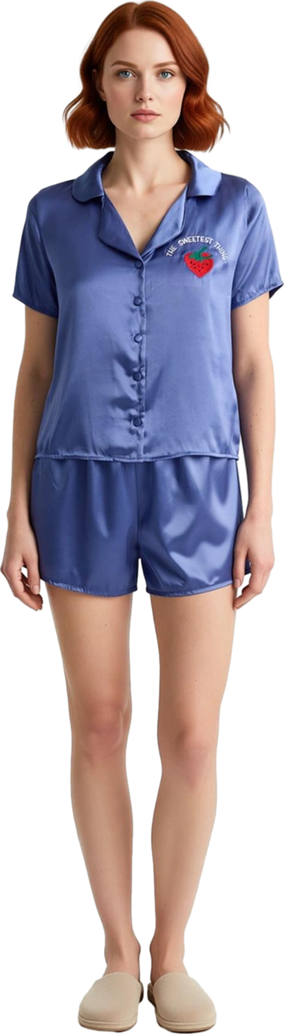 Yazlık Saten Pijama Takımı Kısa Kol Çilek Desenli Rahat Kalıp Uzun Ömürlü Yüksek Kalite