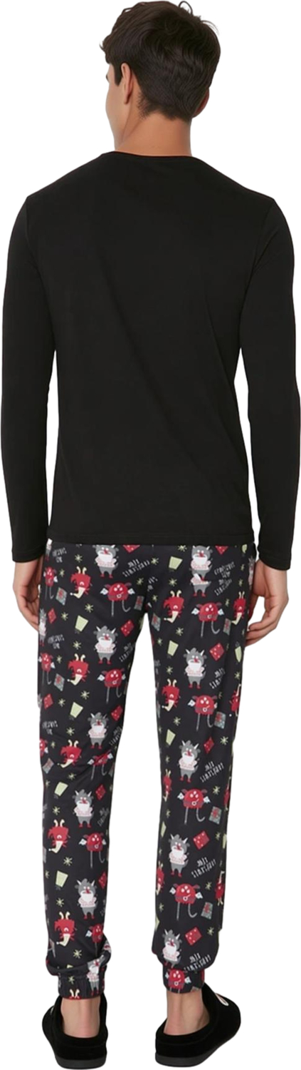 Kadın Yılbaşı Temalı Regular Fit Pijama Takımı Fonksiyonel Dayanıklı Kaliteli Konforlu Şık