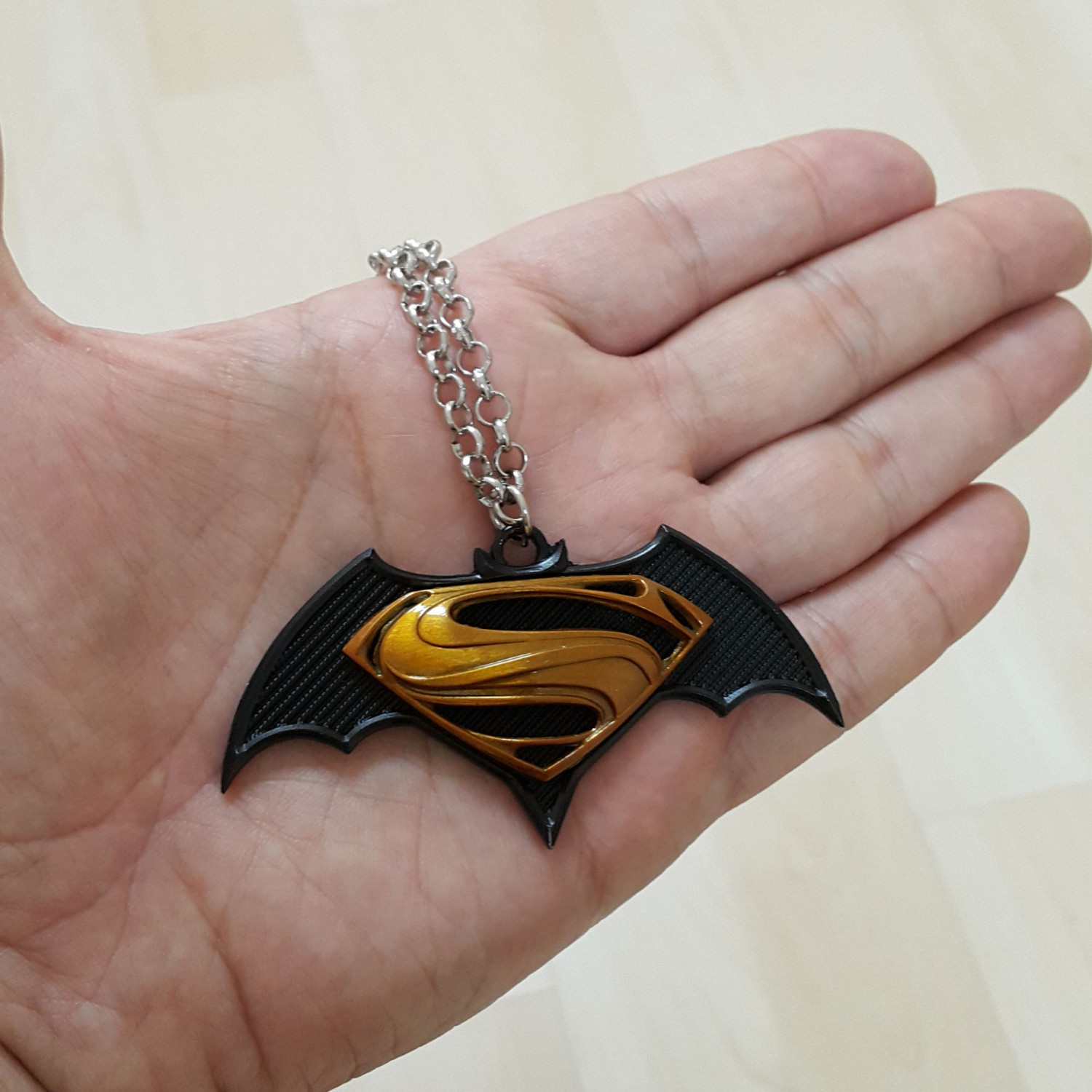 Sarı Siyah Batman Süperman Metal Erkek Kolye dg26 Fiyatı