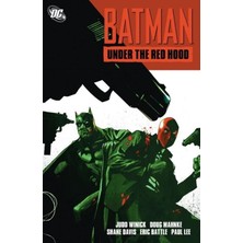 DC Comics Batman Under the Red Hood İngilizce Çizgi Roman