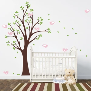 Kahverengi Ağaç ve Yapraklar Duvar Sticker