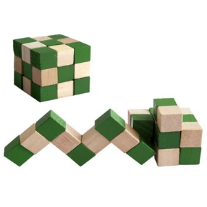 Toptancı Kapında Yılan Küp Ahşap Puzzle