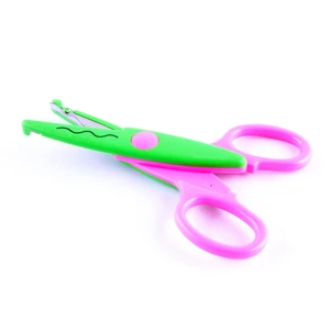 Nani Toys Şekilli Kesen Renkli Makas
