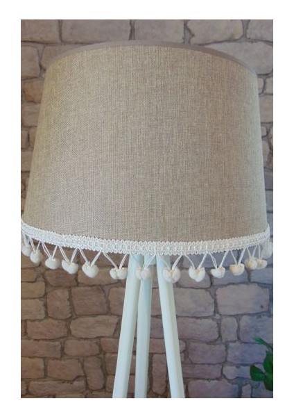 Ponpon Aksesuarlı ,Tripod Lambader( Keten /Kemik Ayak)