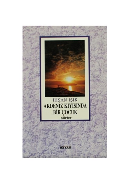 Akdeniz Kıyısında Bir Çocuk