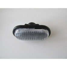 RENAULT CLIO- SD/HB- 02/06 ÖN ÇAMURLUK SİNYALİ BEYAZ R/L AYNI (ADET) (FAMELLA)
