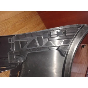 VOLKSWAGEN GOLF- 5- 04/09 ÖN TAMPON BRAKETİ İÇ R BÜYÜK (YAN KULAĞA TAKILAN) (PLASTİK)