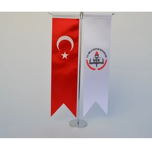 Bayrakal Milli Eğitim Bakanlığı Ve Türk Bayrağı Kırlangıç Masa Bayrak Takımı