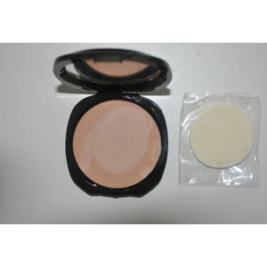 Catherine Arley Silky Touch Cream Compact 03