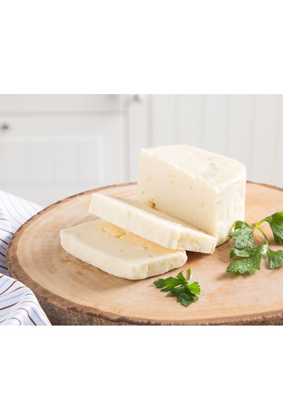 Çanakkaleden Tam Yağlı Olgunlaştırılmış İnek Peyniri 350 Gr
