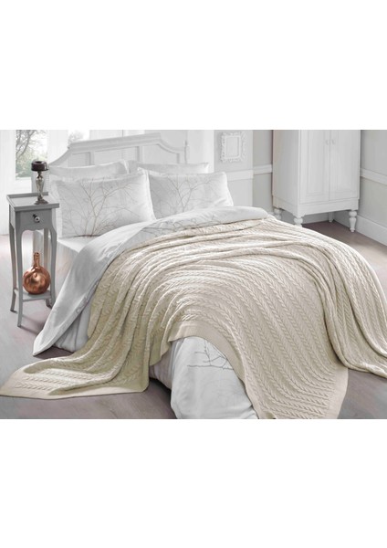 Çift Kişilik Akrilik Örgü Battaniye