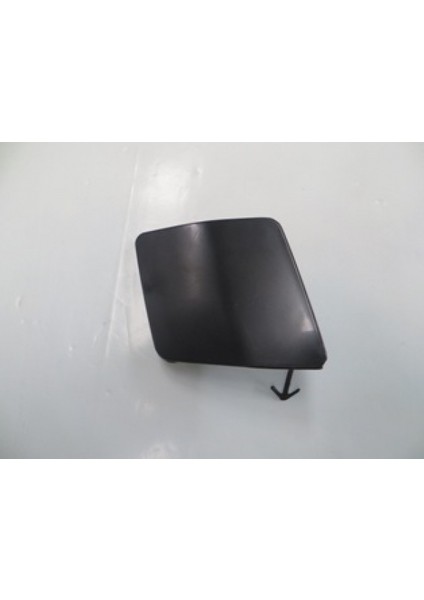 TOYOTA YARIS- 09/11 ÖN TAMPON ÇEKİ DEMİRİ KAPAĞI SİYAH