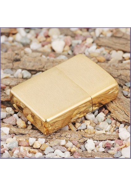 Brushed Brass Armor Benzinli Çakmak / 168