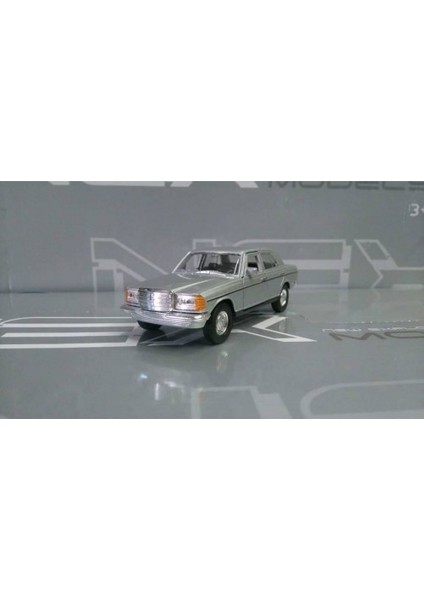 Mercedes E250 Metal Araba