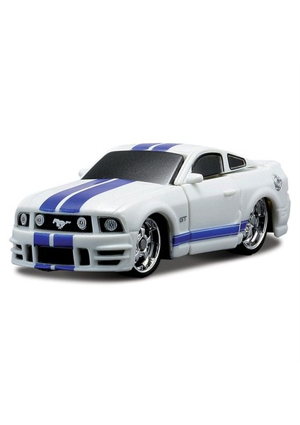 Maisto Ford Mustang GT 2006 Oyuncak Araba 7,5 cm Roborods